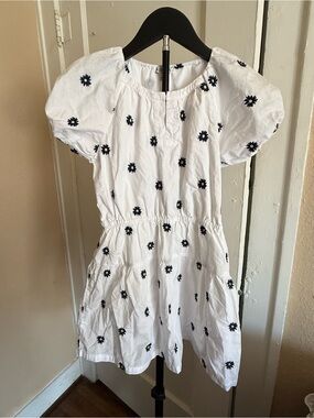 Crewcuts J Crew White Cotton Dress with Navy Daisy Embroidery